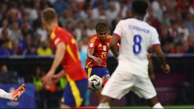 لامين جمال يدخل تاريخ اليورو بعد هدفه الخرافي في فرنسا