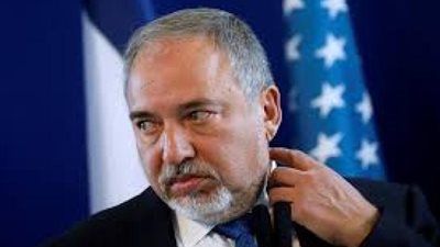 ليبرمان: نتنياهو يخطط لحل الكنيست