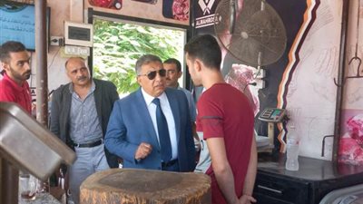 تفقدات مفاجئة لمحافظ الدقهلية في السنبلاوين وتمي الأمديد