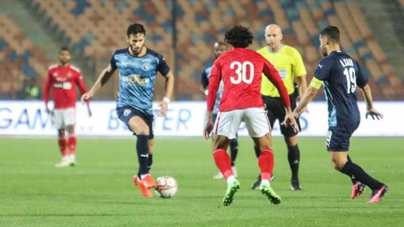 الأهلي وبيراميدز