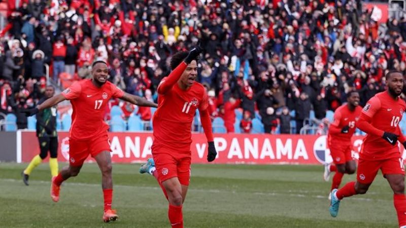 منتخب كندا