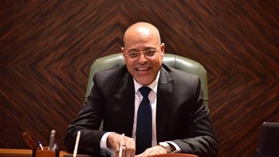 منشور رسمي.. وزارة العمل تحدد موقف إجازة ثورة 23 يوليو للعاملين بالقطاع الخاص