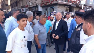 جولة تفقدية لمحافظ القاهرة في عين شمس والنزهة