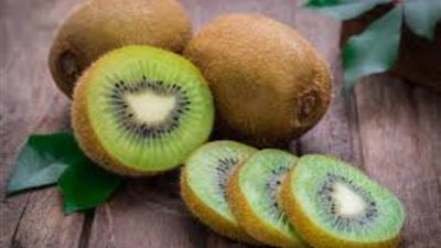 يقي من السرطان ويحمي القلب.. فوائد لا تعرفها للكيوي