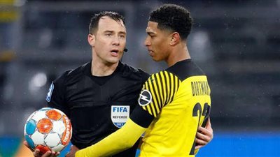 مرتشي وتم اعتقاله.. لقطات بارزة في مسيرة الحكم فيليكس تسفاير قبل مباراة الأهلي وبيراميدز