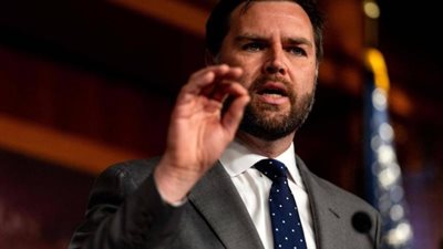 هاجم الرئيس الأمريكي السابق ثم أيده واعتذر.. معلومات عن جيمس فانس الذي اختاره ترامب نائباً له