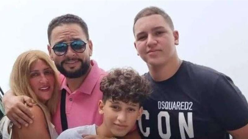 أحمد رزق ونجله