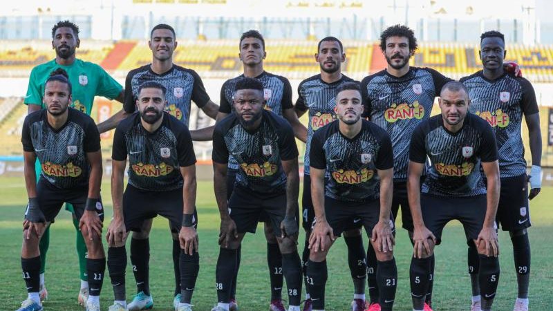 طلائع الجيش ضد فاركو