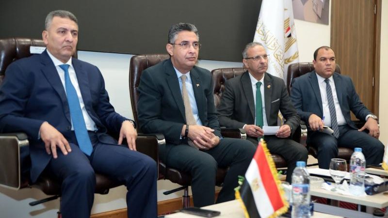 وزير التموين والتجارة