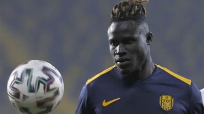 الأهلي يكشف لـ «الموجز» حقيقة مفاوضاته مع بادجي