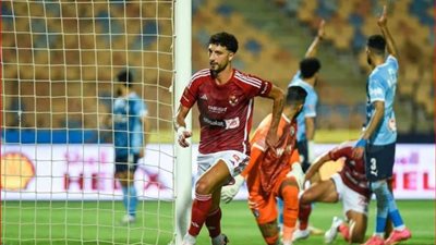 بث مباشر مباراة الأهلي وبيراميدز في قمة الدوري المصري