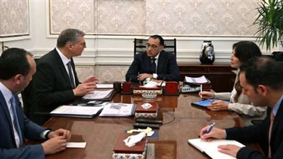 على رأسها إمدادات محطات الكهرباء.. 4 تعهدات من وزير البترول للحكومة لمواجهة تحديات المرحلة المقبلة