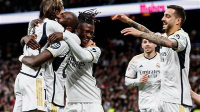 صخرة ريال مدريد يحسم موقفه من الانتقال لـ الدوري السعودي