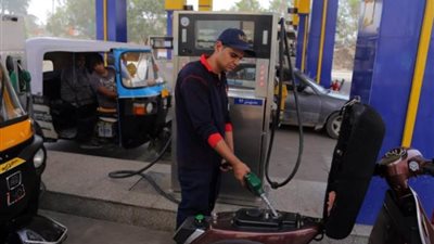 البترول تكشف سر زيادة سعر البنزين اليوم