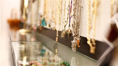 سعر الذهب اليوم السبت 27-7-2024 مفاجأة جديدة