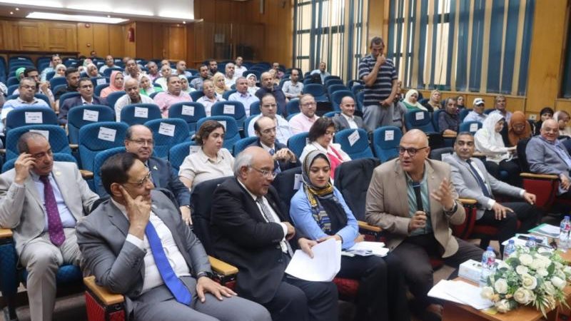 محافظ القليوبية
