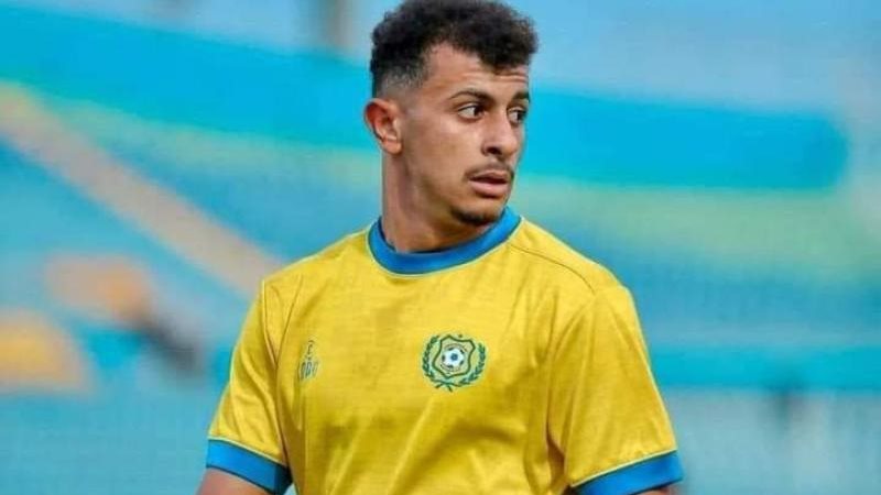 عمر الساعي علي أبواب