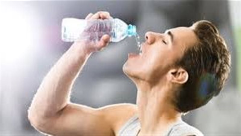 فوائد شرب الماء بالصيف