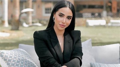 راقصة استعراضية.. آية سماحة تثير الجدل بشخصية مختلفة في عمر أفندي 