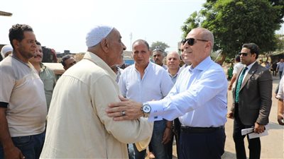 محافظ القاهرة.. جهود متواصلة لتطوير الأحياء وتعزيز التعاون مع الغرفة التجارية