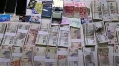 القبض على 9 متهمين بغسل 200 مليون جنيه في شراء عقارات وسيارات