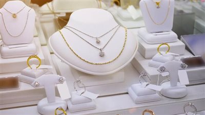 سعر الذهب اليوم الأربعاء 31-7-2024 مفاجأة جديدة