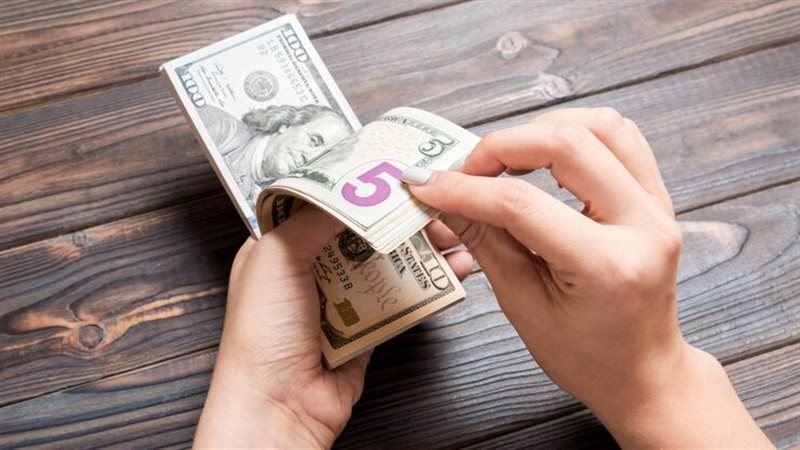 سعر الدولار اليوم