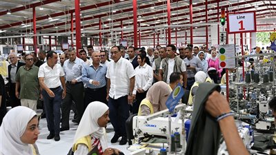 التفاصيل الكاملة لجولة رئيس الوزراء في مصانع الإسكندرية اليوم 