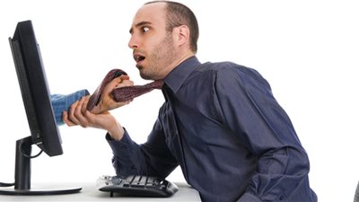 اتبعها.. نصائح لحماية نفسك من الابتزاز الالكتروني