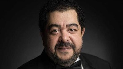 من الإبداع إلى الرحيل المفاجئ.. نرصد مسيرة طارق عبد العزيز الفنية