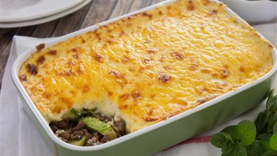 بدون غلطة.. طريقة تحضير الكوسة بالبشاميل 