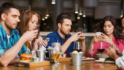 طرق مضمونة لعلاج إدمان السوشيال ميديا لدى المراهقين