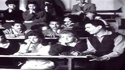 أغاني النجاح تتصدر السوشيال ميديا .. الفرحة تغمر الطلاب بنتائج الثانوية العامة