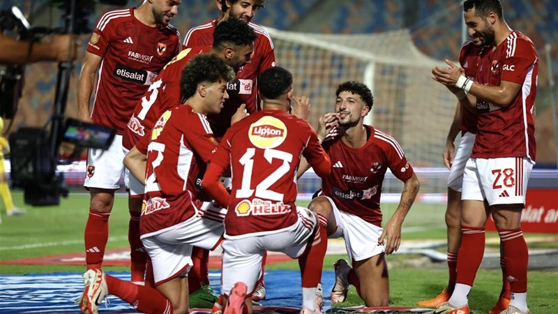 الأهلي في لقاء مصيري