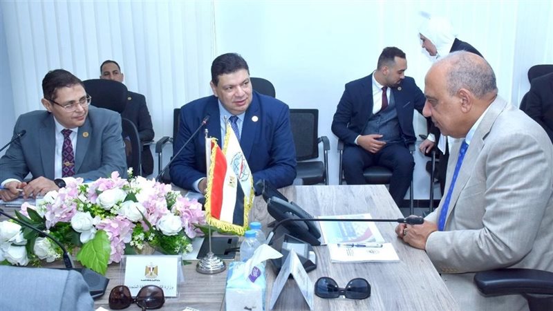 زيارة وزير الكهرباء
