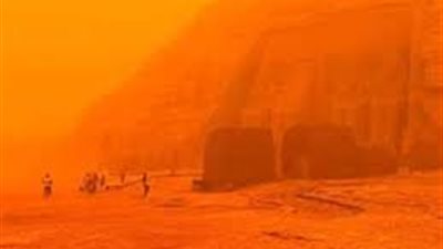 هل تستمر الامطار والعاصفة الترابية في أسوان ؟ خبيرة الطقس تجيب