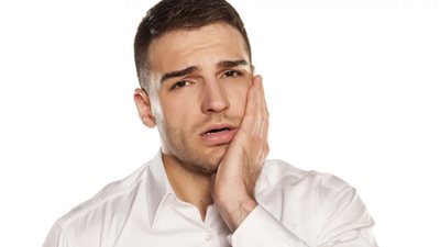 اعتمد عليها.. تمارين منزلية للقضاء على تشنجات العصب السابع