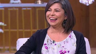 سلوى محمد علي: 