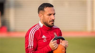 موعد عودة على معلول لـ  مران الأهلي وتطورات حالته الصحية