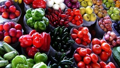  البطاطس بـ 9 جنيه.. أسعار الخضار والفاكهة اليوم السبت21-12-2024 في سوق العبور