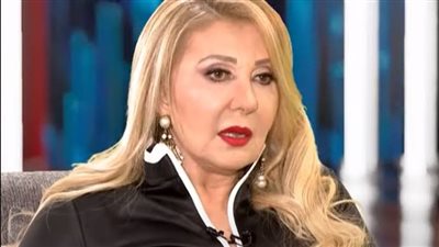 نادية الجندي تستعد للعودة إلى الساحة الفنية بعد غياب.. تفاصيل 