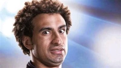 علي ربيع يروج لفيلمه الجديد 