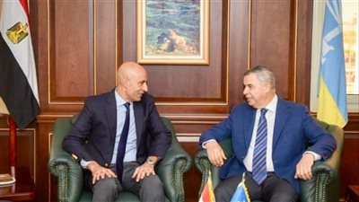 وزير التعليم يتابع تنفيذ آليات القضاء على الكثافات الطلابية بمحافظة الإسكندرية