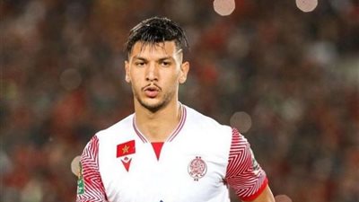 من هو أشرف داري صفقة الأهلي المحتملة؟ ..خليفة عبد المنعم 