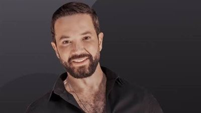 آخرهم تامر شلتوت.. أزمات صحية واجهها الفنانون في شهر أغسطس (تفاصيل)