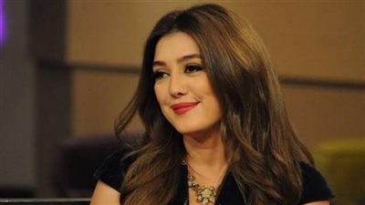 كندة علوش تتصدر محركات البحث بعد ظهورها المميز على إنستجرام