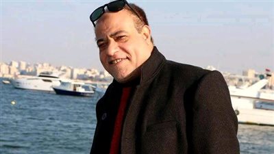 رضا إدريس يطمئن جمهوره على حالته الصحية وعودته القوية إلى عالم الفن