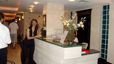 «الموجز» تفضح ظاهرة الزواج الفندقي.. ومستشار قانوني يكشف أضراره وأخطاره