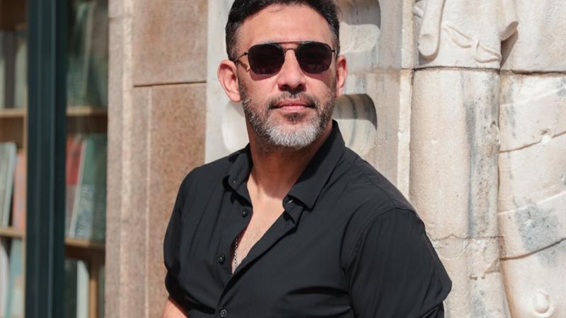 عمرو مصطفي
