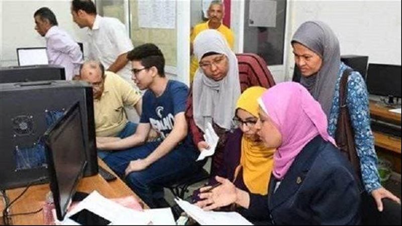 طلاب الثانوية العامة